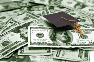 college students save money
